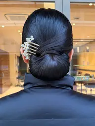 お呼ばれヘアセット／シニヨン・編みおろしetc...
