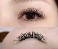 【新規限定】最軽量フラットラッシュ100本/初回オフ無料＆束感美容液付¥3980