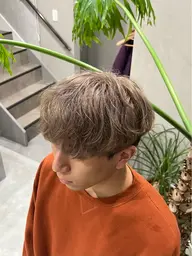 【一日一人限定】🌼ケアブリーチ＋オンカラー＋アマトラトリートメント🌼