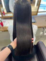 【平日限定】 💫🫧大人気💫🫧おさまり・ツヤ◎酸性ストレートパーマ