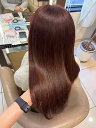 【ワンカラー🫧 ダメージを抑えながら艶感と統一感のある仕上がりに🖤初カラーやメンテナンスにもおすすめです‼️♡】