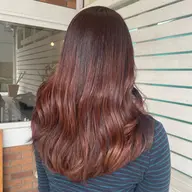 レイヤーカット×バレイヤージュ