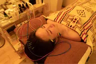 電気を流す美容鍼（お顔と頭皮）血行促進！たるみ顔撃退！