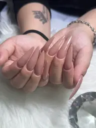 チップ長さだしロング　オフ込みLからMAXワンカラーまたはラメグラデーション