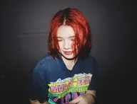 トーンアップカラー