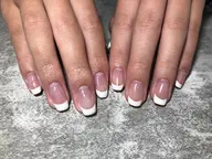 新規限定⭐️フレンチネイル🌼スキンカラー・ラメラインは別途料金