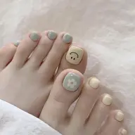 ★初回ジェルオフ無料ケア込み★【フット】ワンカラー＋アート2本