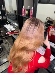 火曜日・木曜日限定‼️バレイヤージュカラー