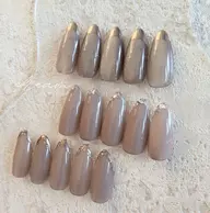 【選べるフレンチネイル（ベースカラー込み♡）】他店様オフ込み