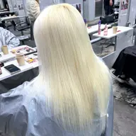 【👱🏼♀️💛ブロンドにしたい方💛👱🏼♀️】現在暗髪の方はこちら!!2ケアブリーチ➕CMCトリートメント