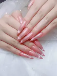 🌈🌈🌈チップスカルプ長さだし込み🌈🌈🌈マグネットフレンチ🌈(7日お直し無料)