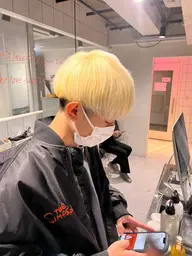 👑初ハイトーンにおすすめ👑トリプルカラー+髪質改善🫧ケアブリーチ込み🫧