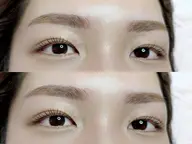 眉毛ワックス脱毛です。