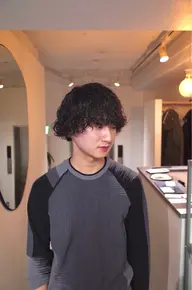 メンズカット＋ケアパーマ　　　　　　　　　　　　　　　　　　　　　　　　【パサつきのない最高級のケアパーマ】