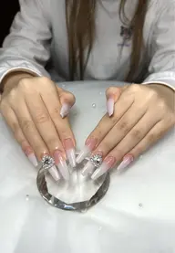 スカルプメニュー（持ち込みデザインパーツ付け放題＋長さ出し10本、オフ込み）