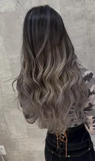 ☆1日1人限定☆エアタッチバレイヤージュ＋トリートメント