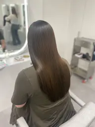 「本物のダメージレス✨️」高濃度水素ケア弱酸性縮毛矯正🩵