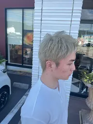 🎨ケアブリーチ+髪質改善カラー+アジアトリートメント