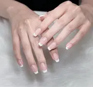 フレンチネイル