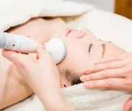 超音波美容液導入フェイシャル