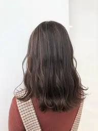 🧊透明感ナチュラルハイライトカラー(ブリーチあり)＋高保湿トリートメント