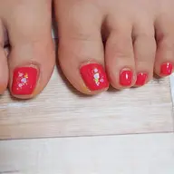 【ポリッシュ】ペディキュア(カット、フットバス、甘皮処理込み)