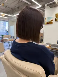 ボブカット + ワンカラー + 髪質改善トリートメント