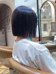 ポイント縮毛矯正、前髪矯正、顔周り矯正も可能＋2Stepトリートメント＋前髪カット無料