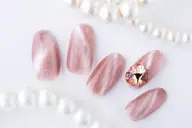 オフ込✨【ハンド】大人気︎🤍マグネットネイル+Vカットストーン