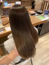 《⚪つや感溢れる⚪》似合わせカット+オージュア4stepトリートメント