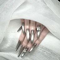 持ち込みデザイン60分コース《4本までやり放題》⚠️注意事項を必ずご確認ください