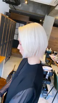 月5人限定！ハイトーンモデルダブルカラー11000円  ホームカラーをされている方は、別途料金がかかる場合があります