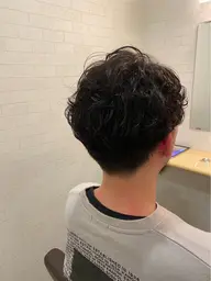 【メンズの方も歓迎】　　メンズカット+炭酸シャンプー+スタイリング¥4620