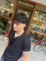 メンズカットパーマ