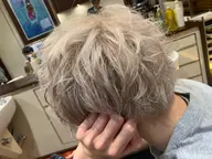 🍀メンズ限定🍀【営業後限定20：00​〜​】✨ブリーチ1回✨➕💭カラー💭➕🧪トリートメント🧪