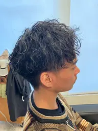 【2回目以降】デザインカット＋ツイストスパイラルパーマ＋眉カット✨頭皮に優しい泡パーマ✨