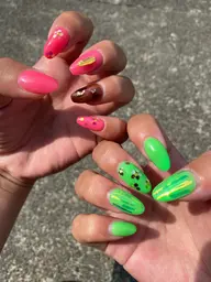 お持ち込みネイル