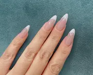 10本チップ長さ出しフレンチ