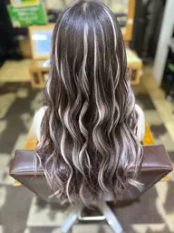 シールエクステつけ放題40枚+ホームケアエクステ専用Tr付き