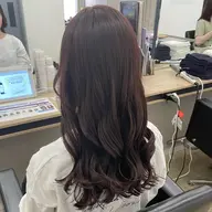 レディースカット🤍🫧コテ巻き仕上げ✨