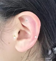 耳つぼジュエリー　両耳合計6粒　light plan