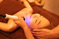 顔むくみ.たるみ改善★フェイシャル+ハイパーナイフ+デコルテ+パック付　60分　5280円