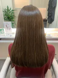 【日頃の疲れを癒す⭐️ご褒美夜クーポン♪】カット+イルミナカラー+oggiotto10stepTR+プチヘッドスパ10分