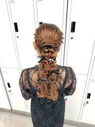 【甘すぎないふわふわ編みおろしで上品に🖤】大人かわいいお呼ばれヘアにおすすめです💖✨