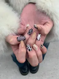 【パラジェル】【4月限定クーポン】💅アート持ち込みネイル🎨✨オフ込み✨