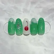 キラキラ✨クリームソーダ🧃🍦ネイル🌟/オフ込み/色変更OK🙆‍♀️