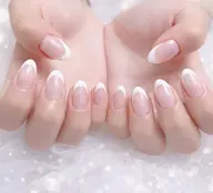 《Hand/初回オフ無料》フレンチネイル ¥7500