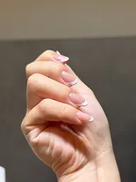 【無料】　フレンチネイル💅白🤍