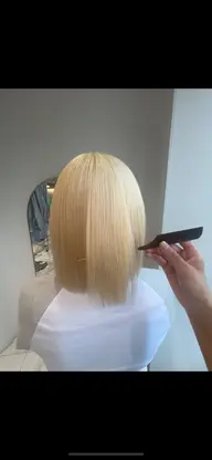 《お持ち帰りシャンプートリートメントプレゼント付🎁》シャンプー・トリートメント(ブロー付き)🫧5分ヘッドスパ付