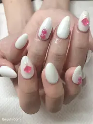 （オフなし★ミニモ限定価格★）90分持ち込みアート4本＋ワンカラー三色➕500円パラジェルに変更ができます